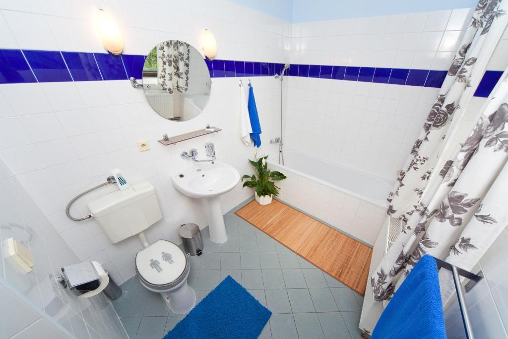 Hotel U Ruze Kutná Hora Стая снимка