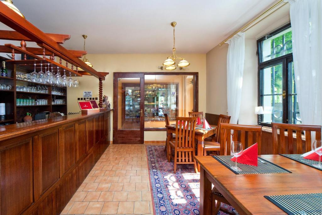 Hotel U Ruze Kutná Hora Екстериор снимка