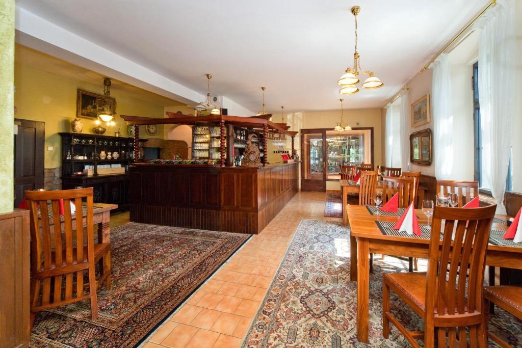 Hotel U Ruze Kutná Hora Екстериор снимка